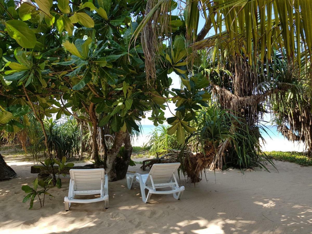 Sunrise Beach Inn Ambalangoda  Exterior photo